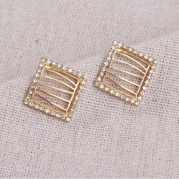 Diamond Square Earrings - Picture 1 of 8